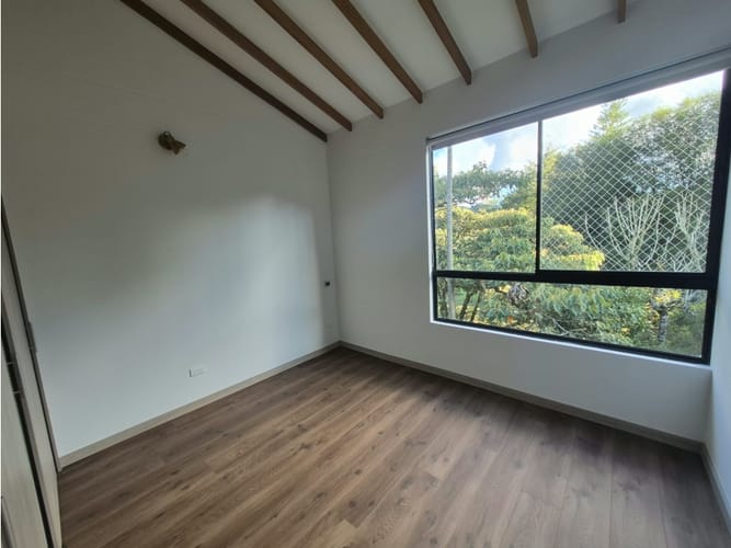 Casa de 3 alcobas en arriendo en Santa Elena, El Retiro, 140 m² · foto 19 de 24