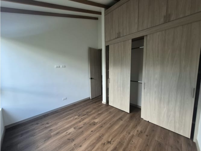 Casa de 3 alcobas en arriendo en Santa Elena, El Retiro, 140 m² · foto 20 de 24