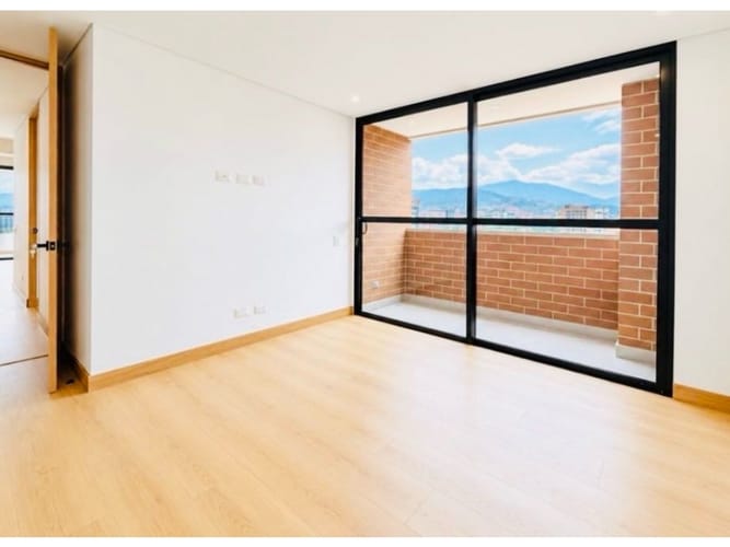 Apartamento de 2 alcobas en venta en Altos Del Poblado, Medellín, 110 m² · foto 13 de 21