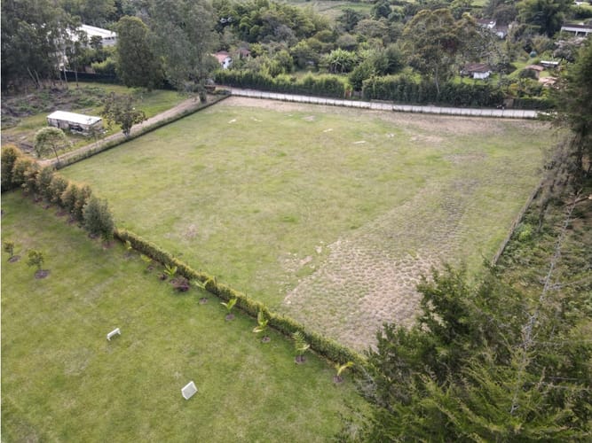 Lote en venta en Llano Grande, Rionegro, 4600 m² · foto 2 de 12