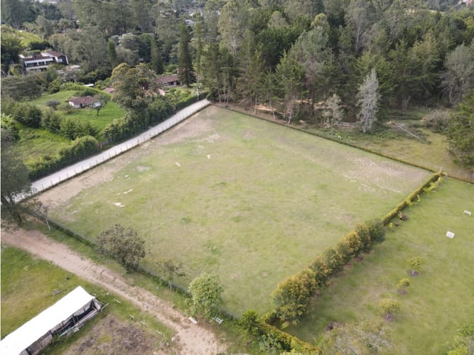 Lote en venta en Llano Grande, Rionegro, 4600 m² · foto 3 de 12