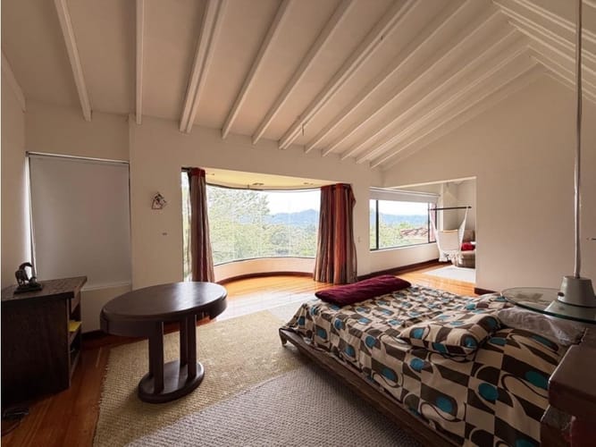 Casa de 6 alcobas en arriendo en Santa Elena, El Retiro, 700 m² · foto 7 de 18