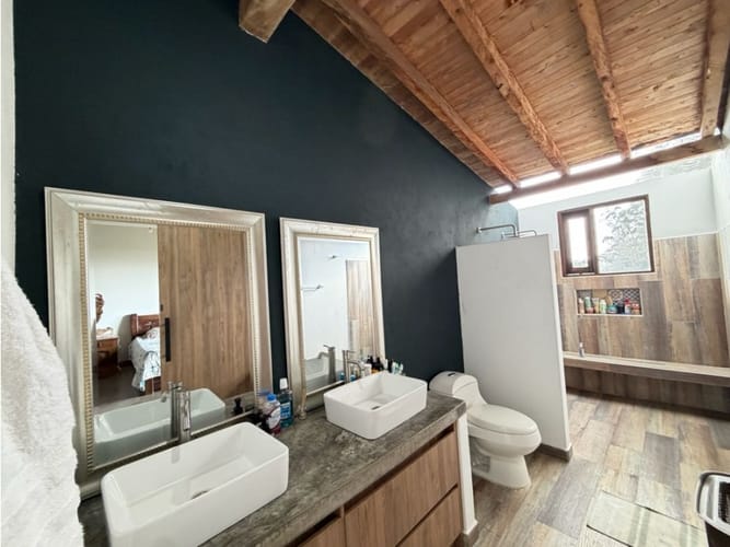 Casa de 3 alcobas en arriendo en El Cerro, Rionegro, 370 m² · foto 6 de 18