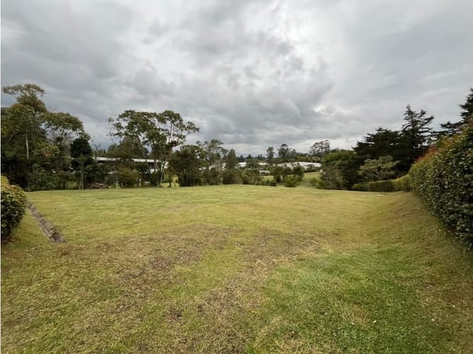 Lote en venta en Puente Pelaez, El Retiro, 1700 m² · foto 2 de 4