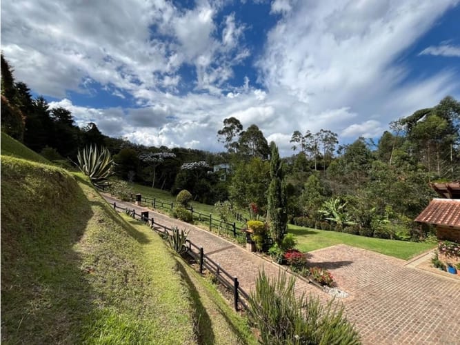 Casa de 2 alcobas en arriendo en Barro Blanco, Rionegro, 270 m² · foto 20 de 24