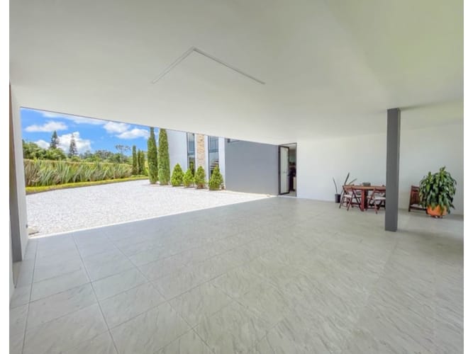 Casa de 5 alcobas en venta en Llano Grande, Rionegro, 800 m² · foto 15 de 24