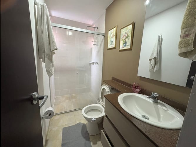 Apartamento de 3 alcobas en arriendo en Loma Del Escobero, Rionegro, 112 m² · foto 17 de 19