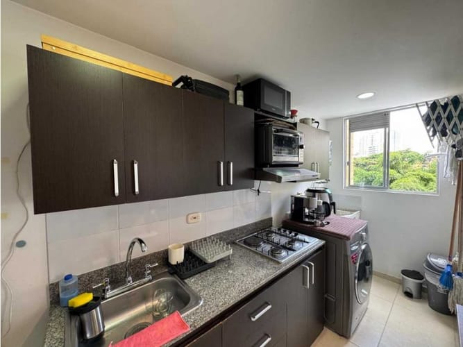Apartamento de 3 alcobas en venta en Mayorca, Sabaneta, 75 m² · foto 5 de 12