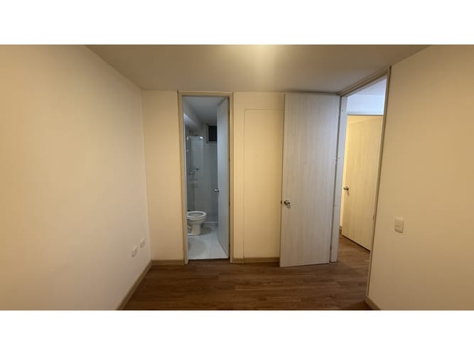 Apartamento de 3 alcobas en venta en Tintala, Bogotá, 52 m² · foto 9 de 16