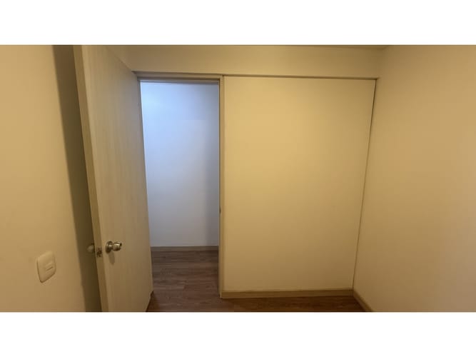 Apartamento de 3 alcobas en venta en Tintala, Bogotá, 52 m² · foto 11 de 16