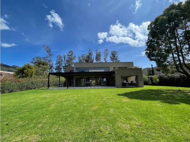 Casa de 4 alcobas en venta en Pradera De Potosi, La Calera, 740 m² · foto 5 de 24