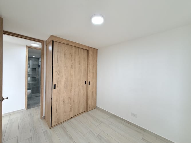 Apartamento de 2 alcobas en venta en La Prosperidad, Madrid, 47 m² · foto 20 de 24