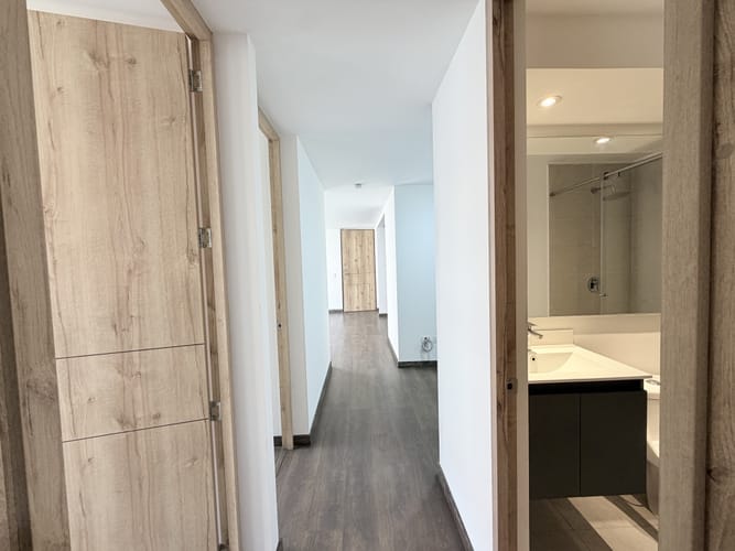 Apartamento de 3 alcobas en venta en Ub Alicante, Mosquera, 72 m² · foto 16 de 24