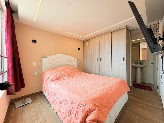 Apartamento de 2 alcobas en venta en San Pedro, Madrid, 42 m² · foto 21 de 24