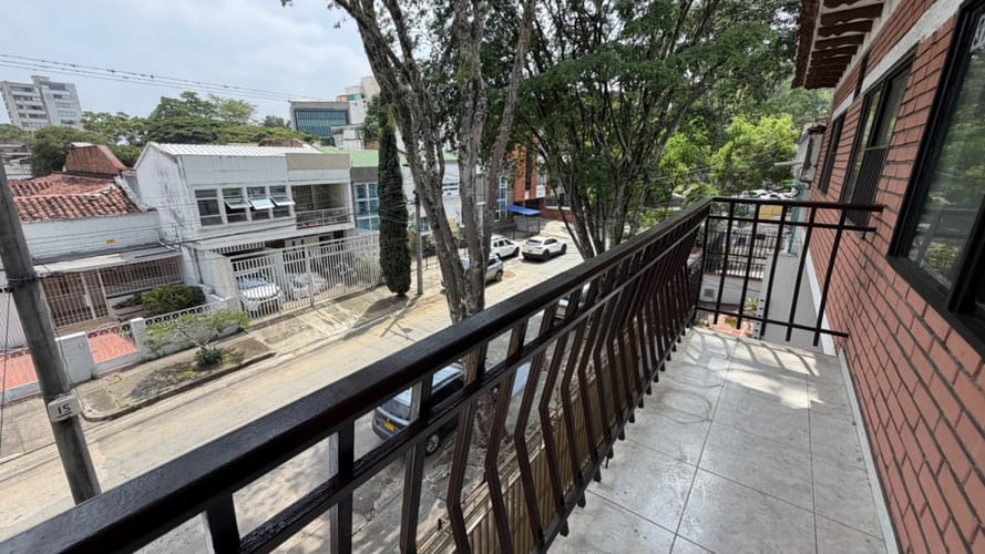 Apartamento de 3 alcobas en arriendo en San Fernando Viejo, Cali, 100 m² · foto 2 de 13