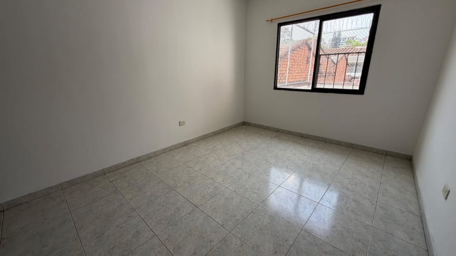 Apartamento de 3 alcobas en arriendo en San Fernando Viejo, Cali, 100 m² · foto 11 de 13