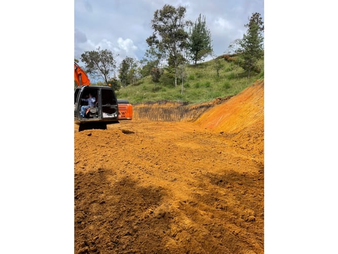 Lote en venta en Monta�Ez, Guarne, 2100 m² · foto 3 de 4