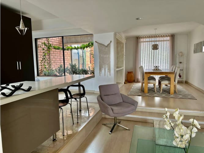 Apartamento de 4 alcobas en arriendo en Patio Bonito, Medellín, 170 m² · foto 3 de 15