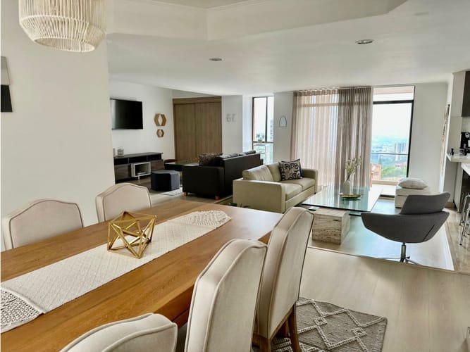 Apartamento de 4 alcobas en arriendo en Patio Bonito, Medellín, 170 m² · foto 4 de 15