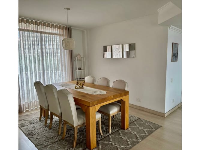 Apartamento de 4 alcobas en arriendo en Patio Bonito, Medellín, 170 m² · foto 5 de 15
