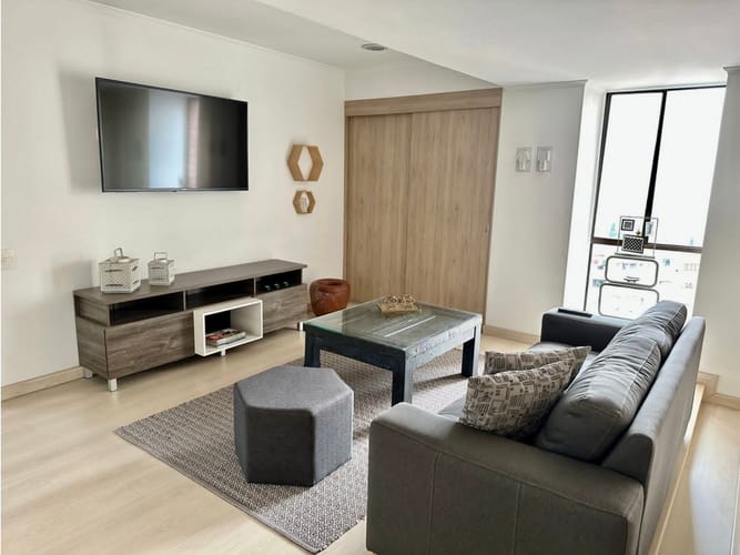 Apartamento de 4 alcobas en arriendo en Patio Bonito, Medellín, 170 m² · foto 12 de 15