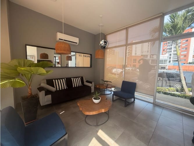 Apartamento de 2 alcobas en venta en Valle Del Lili, Cali, 79 m² · foto 12 de 13
