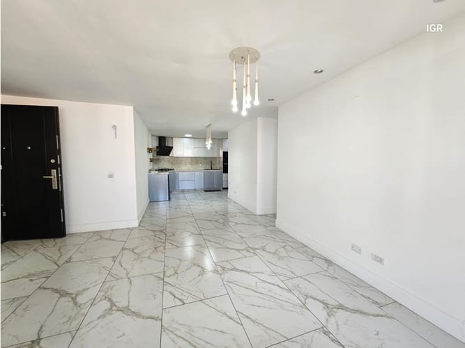 Apartamento de 4 alcobas en venta en San Jose, Sabaneta, 98 m² · foto 5 de 24