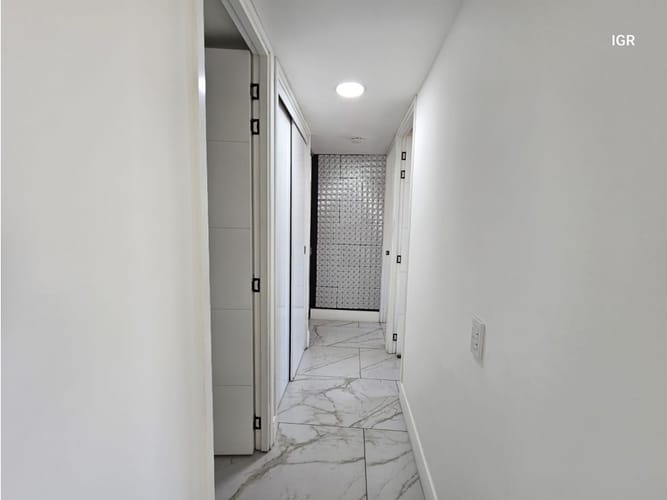 Apartamento de 4 alcobas en venta en San Jose, Sabaneta, 98 m² · foto 24 de 24