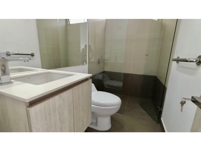 Apartamento de 3 alcobas en arriendo en Villa Carlota, Medellín, 140 m² · foto 12 de 15