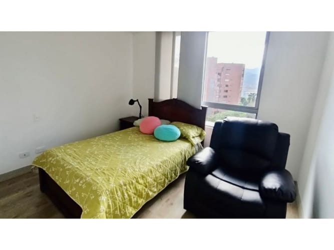 Apartamento de 3 alcobas en arriendo en Villa Carlota, Medellín, 140 m² · foto 13 de 15