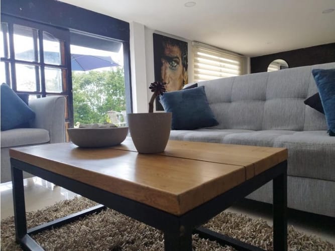 Casa de 5 alcobas en arriendo en Vía Las Palmas, Envigado, 380 m² · foto 5 de 17