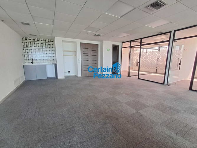 Oficina en venta en Villa Country, Barranquilla, 191 m² · foto 2 de 19