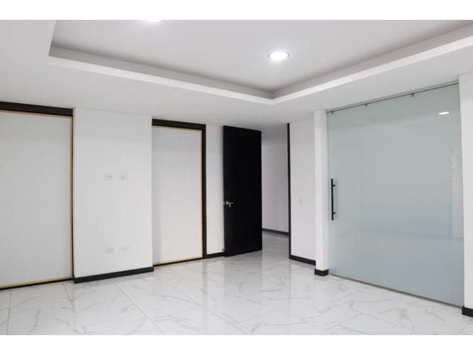 Apartamento de 3 alcobas en venta en Lorena, Medellín, 200 m² · foto 15 de 18
