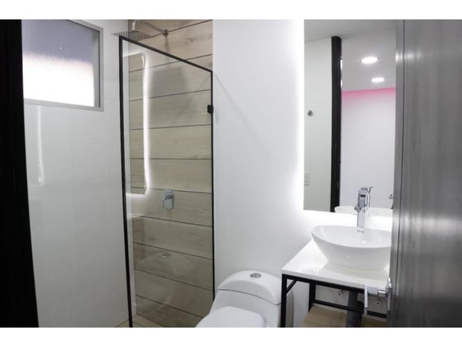Apartamento de 3 alcobas en venta en Lorena, Medellín, 200 m² · foto 17 de 18