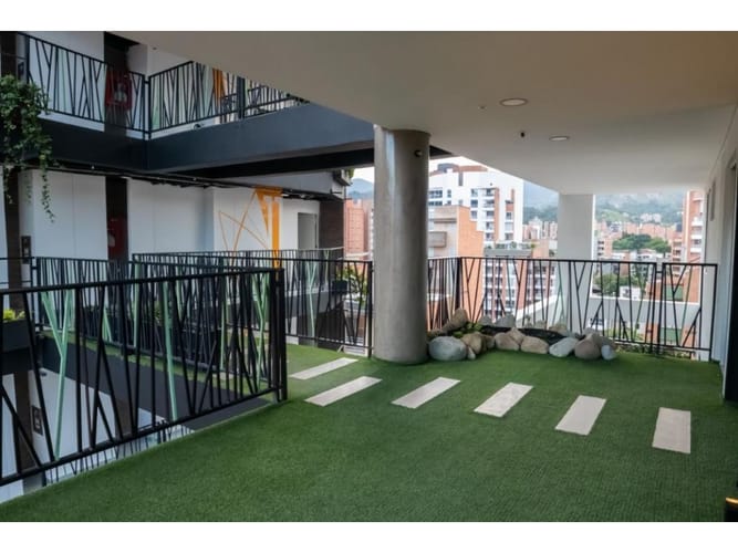 Apartamento de 3 alcobas en venta en Lorena, Medellín, 200 m² · foto 18 de 18
