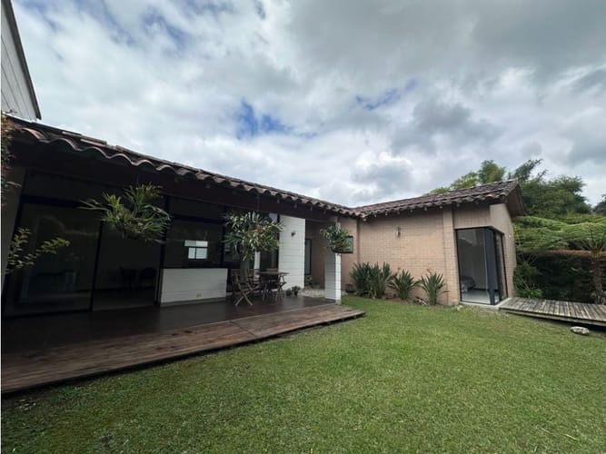 Casa de 4 alcobas en arriendo en El Retiro, 150 m² · foto 3 de 16