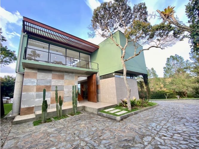 Casa de 4 alcobas en venta en Vía Las Palmas, Medellín, 400 m² · foto 5 de 20