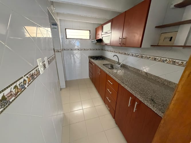 Apartamento de 3 alcobas en arriendo en Mutis, Bucaramanga, 65 m² · foto 3 de 9