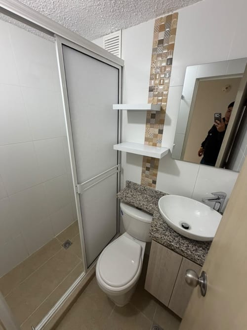 Apartamento de 3 alcobas en arriendo en Mutis, Bucaramanga, 65 m² · foto 5 de 9