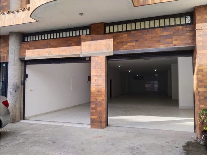Local en arriendo en Centro, Rionegro, 321 m² · foto 3 de 7