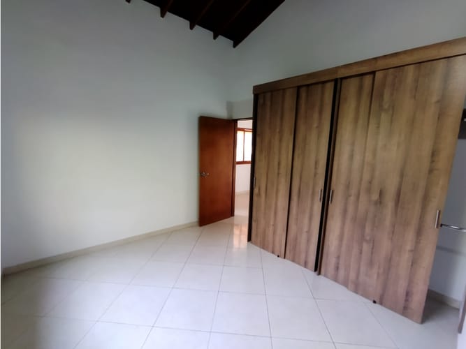 Casa de 3 alcobas en arriendo en San Rafael, Envigado, 230 m² · foto 13 de 24