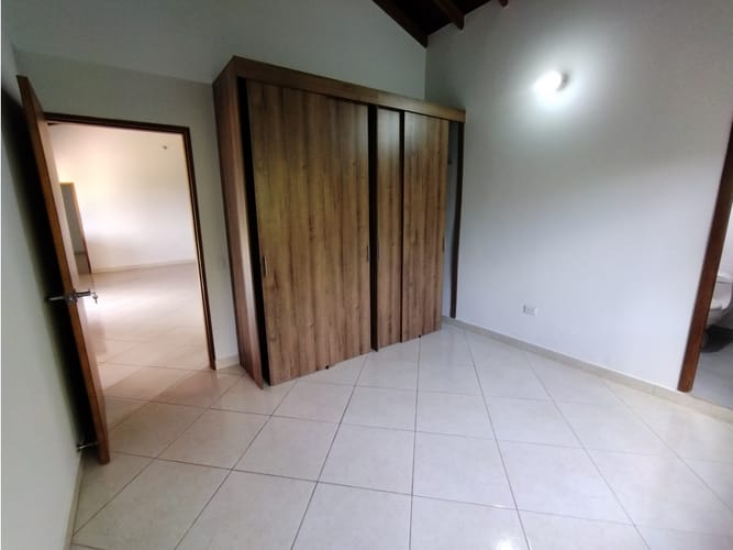 Casa de 3 alcobas en arriendo en San Rafael, Envigado, 230 m² · foto 14 de 24
