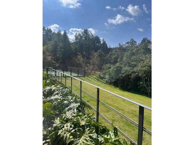 Lote en venta en Escobero, Envigado, 2136 m² · foto 7 de 8