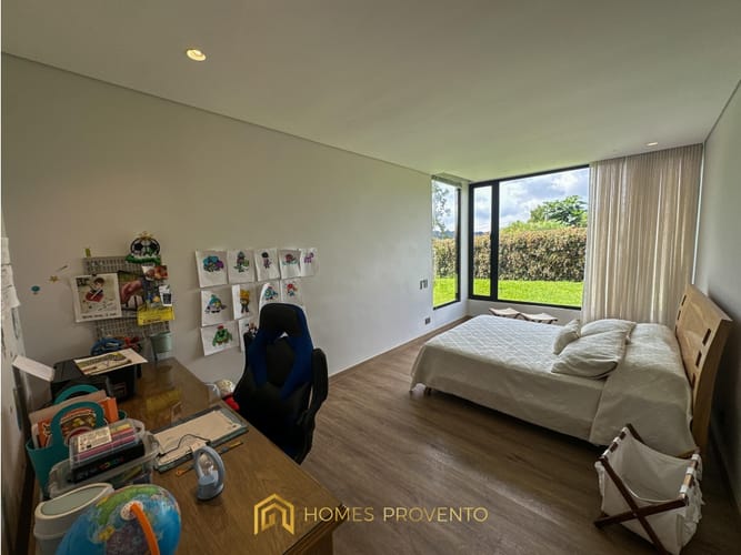 Casa de 4 alcobas en venta en La Indiana, Medellín, 370 m² · foto 10 de 20