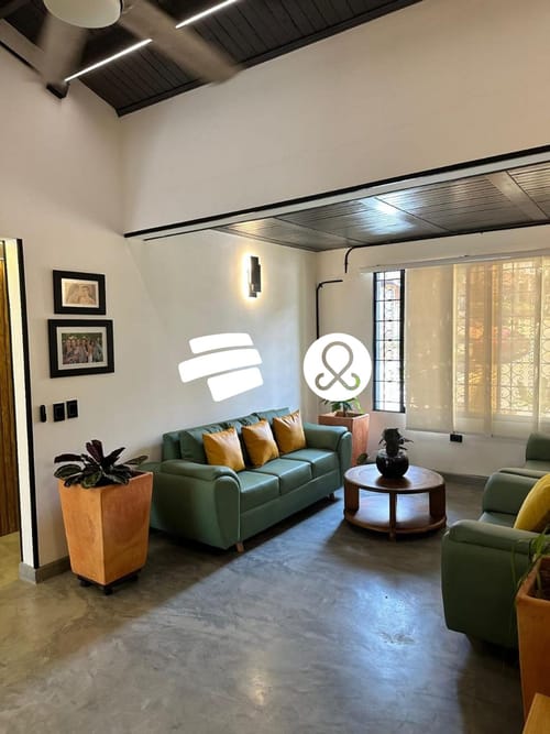 Casa de 4 alcobas en venta en Cristobal, Medellín, 205 m² · foto 3 de 24