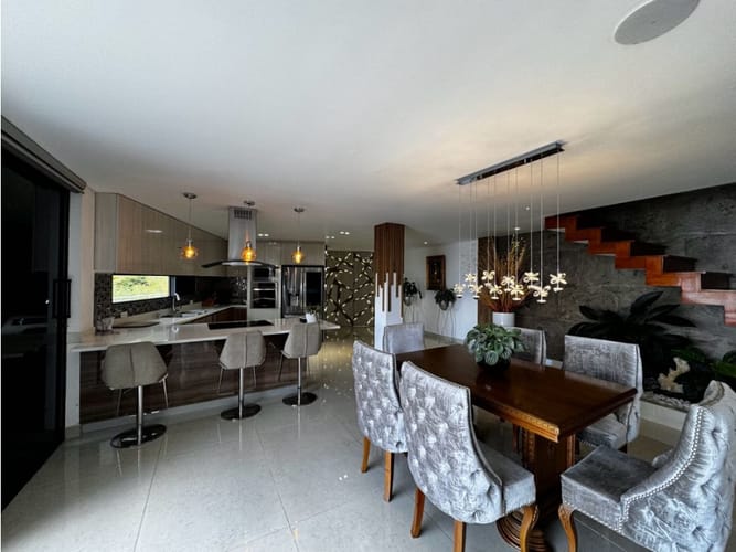 Casa de 5 alcobas en venta en Las Palmas, Medellín, 420 m² · foto 11 de 24