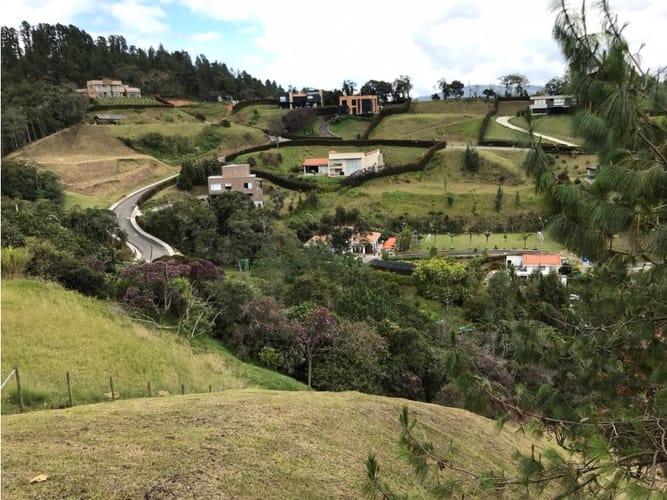 Lote en venta en Las Palmas, Envigado, 4282 m² · foto 9 de 9