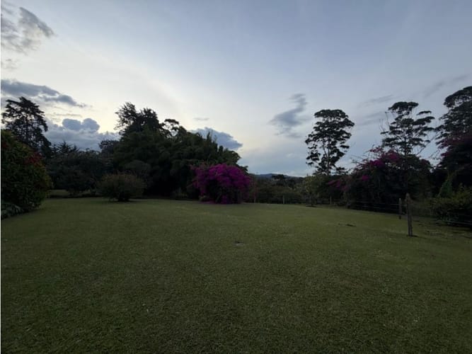 Lote en venta en Llano Grande, Rionegro, 23000 m² · foto 6 de 12