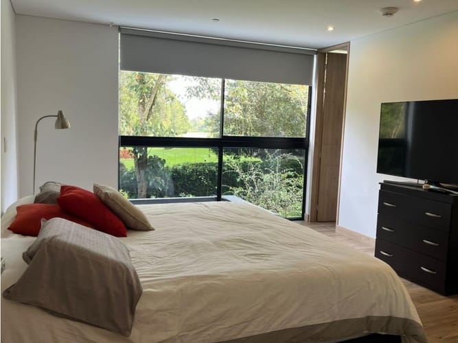Apartamento de 2 alcobas en arriendo en Llano Grande, Rionegro, 140 m² · foto 12 de 15