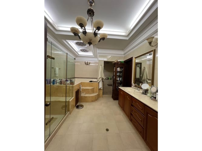 Casa de 4 alcobas en arriendo en Quintas Del Palmar, Medellín, 510 m² · foto 10 de 24